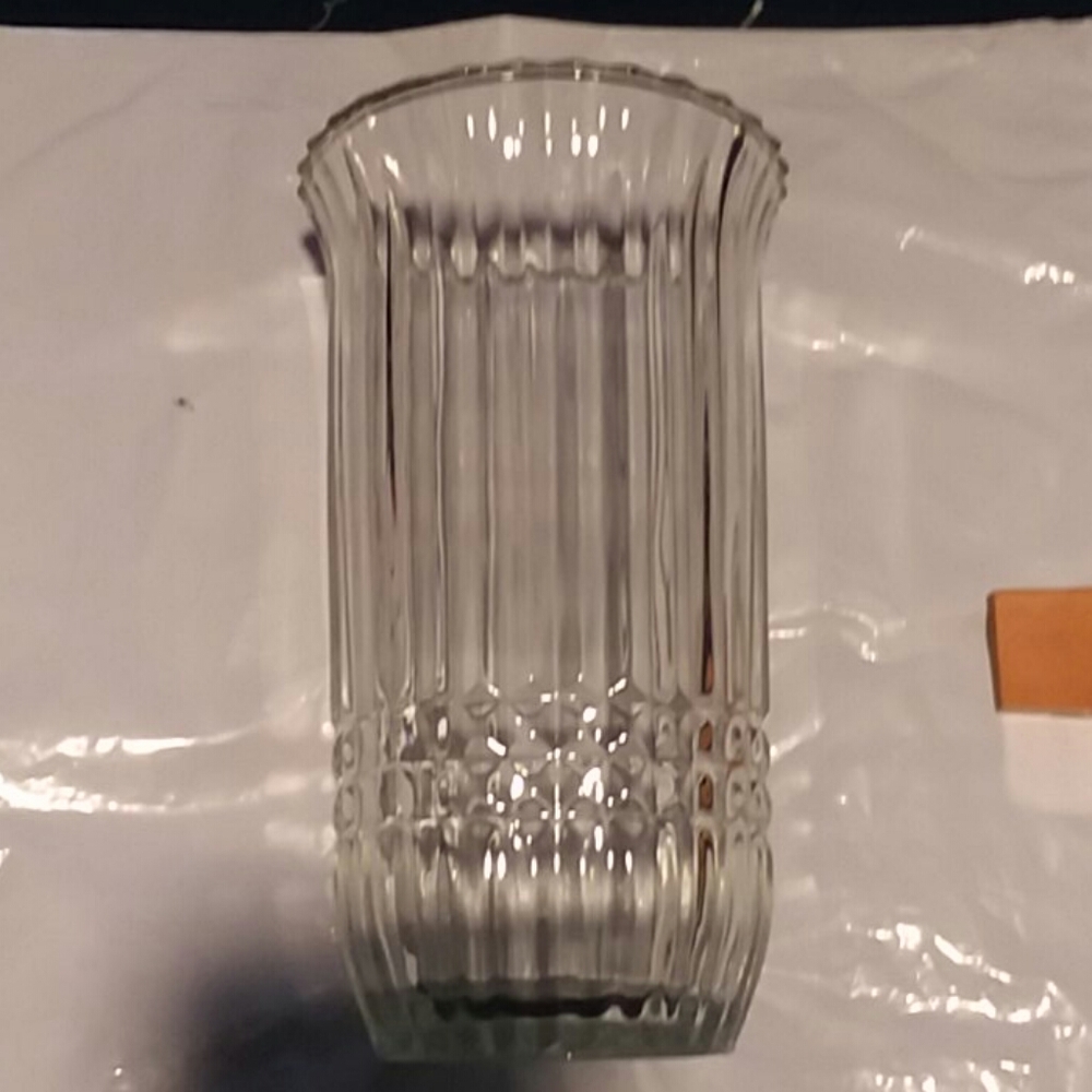 1986 F.T.D.A Large Vase